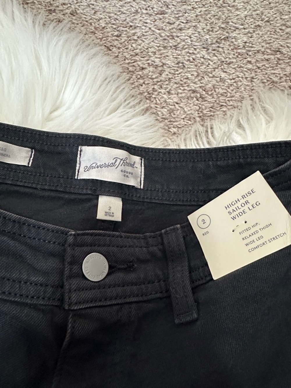 NWT Universal Thread Sailor Black Wide-Leg High-Rise Jeans - Picture 2 of 4